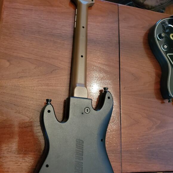 Guitar Hero by Activision -Hero Power no dongle - Picture 6 of 9